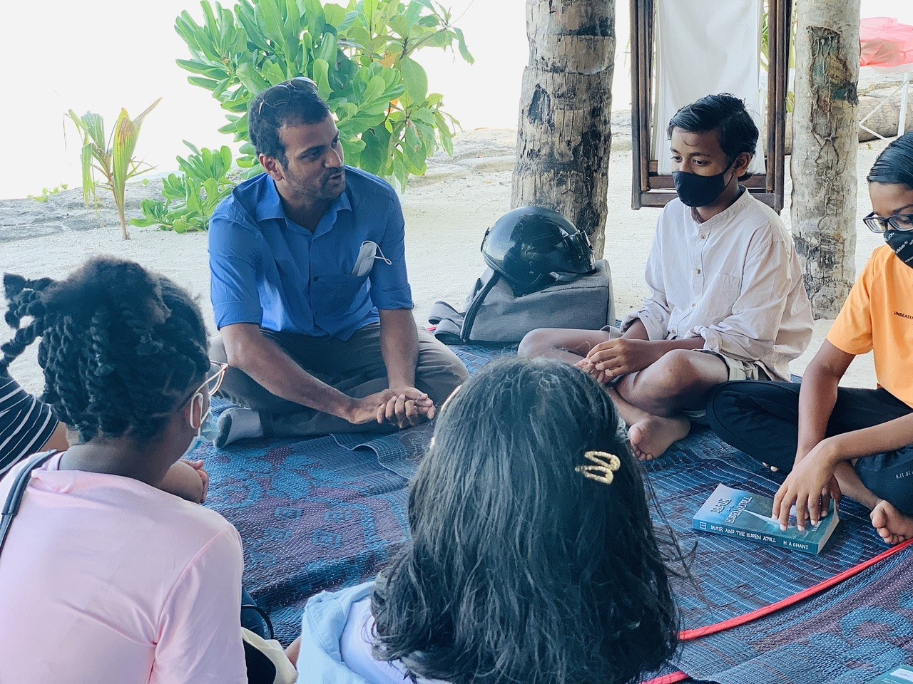  Children of Maldives Holhuashin Damir and the Hidden Atoll