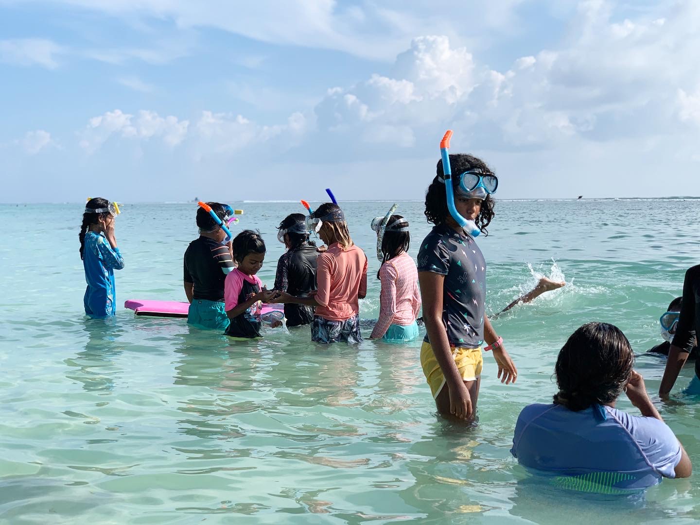  Children of Maldives Athirimathin Fish Identification & Snorkeling