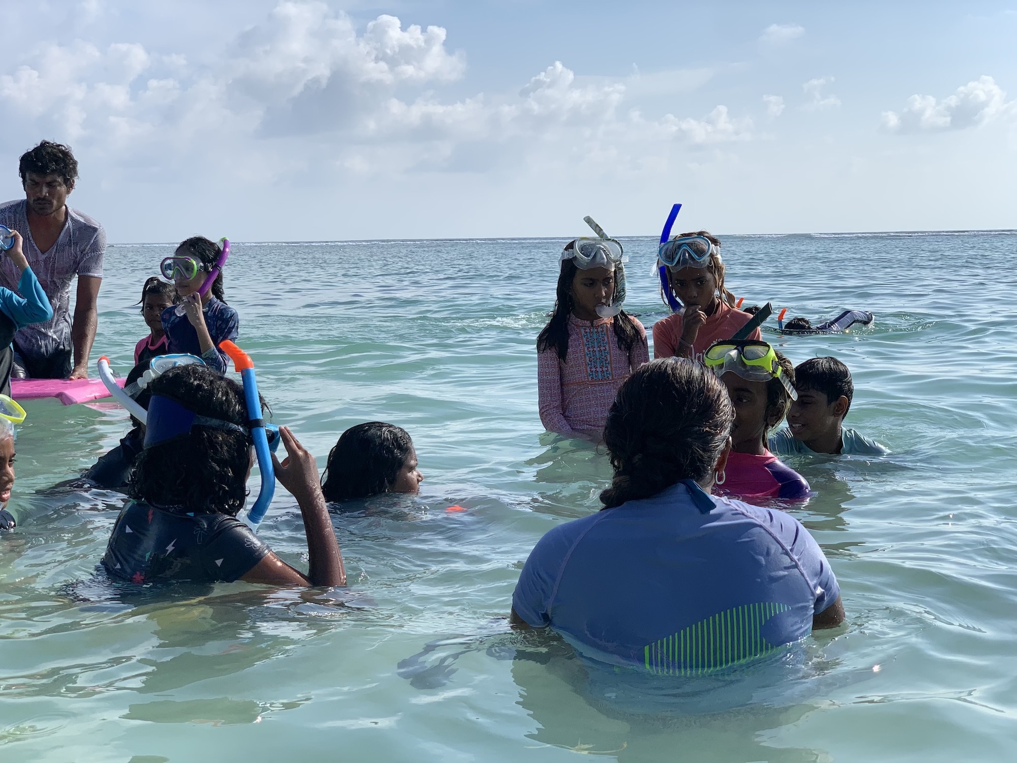  Children of Maldives Athirimathin Fish Identification & Snorkeling