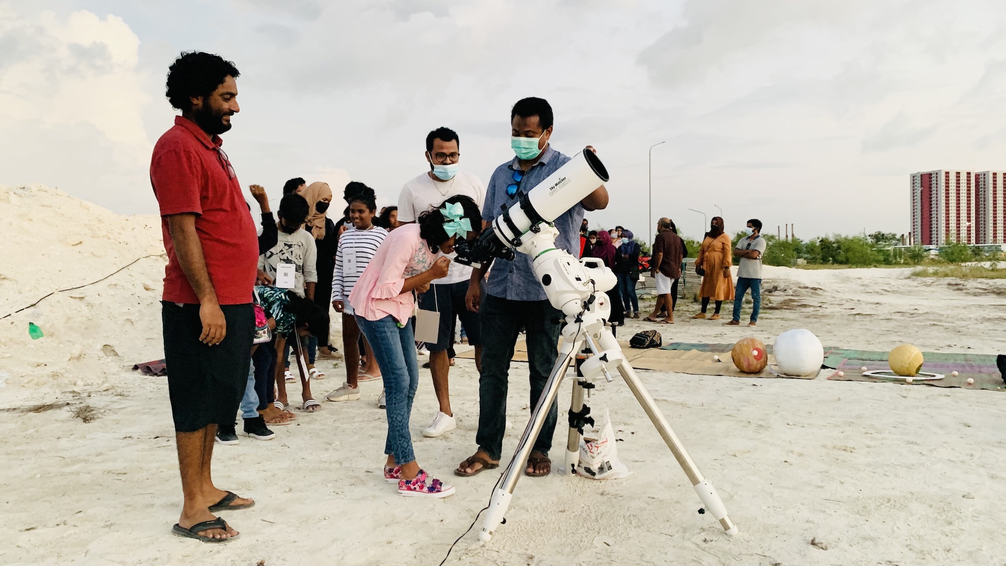  Children of Maldives Athirimathin Jupiter and Saturn Conjunction