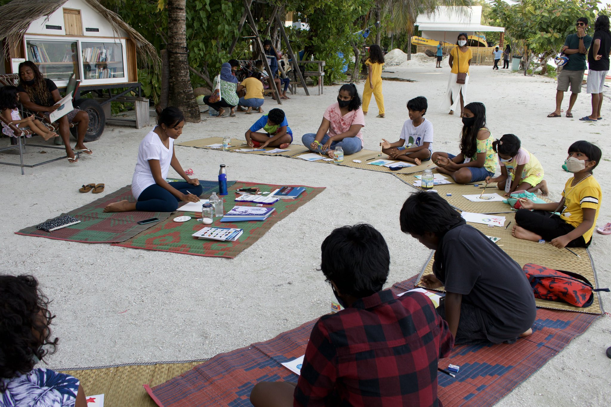  Children of Maldives Harugéin Something Fishy