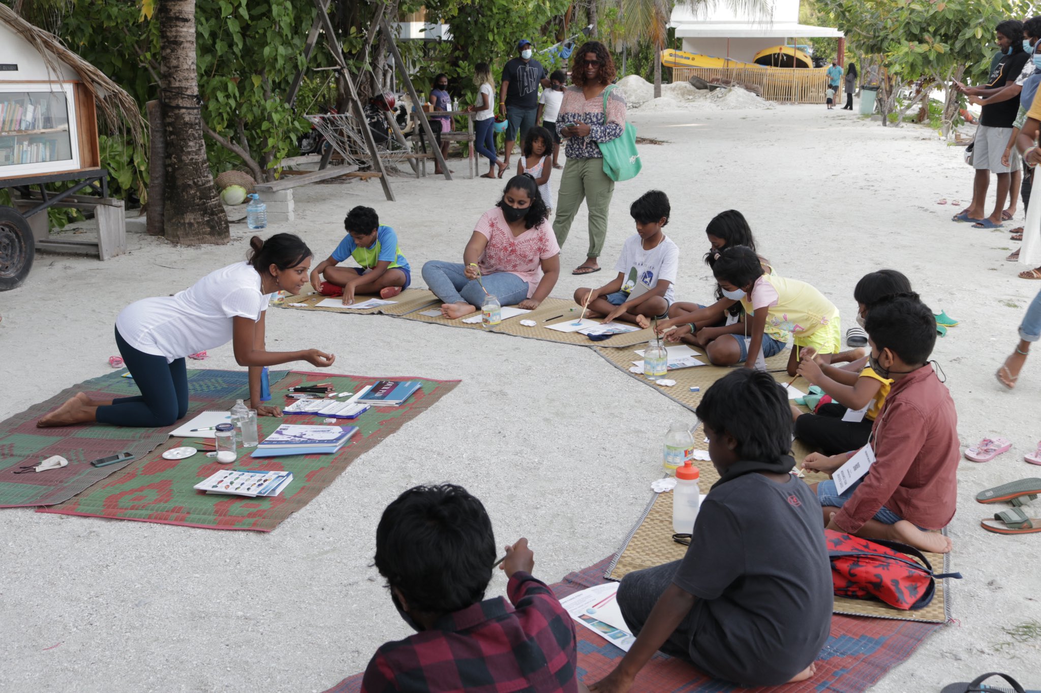  Children of Maldives Harugéin Something Fishy