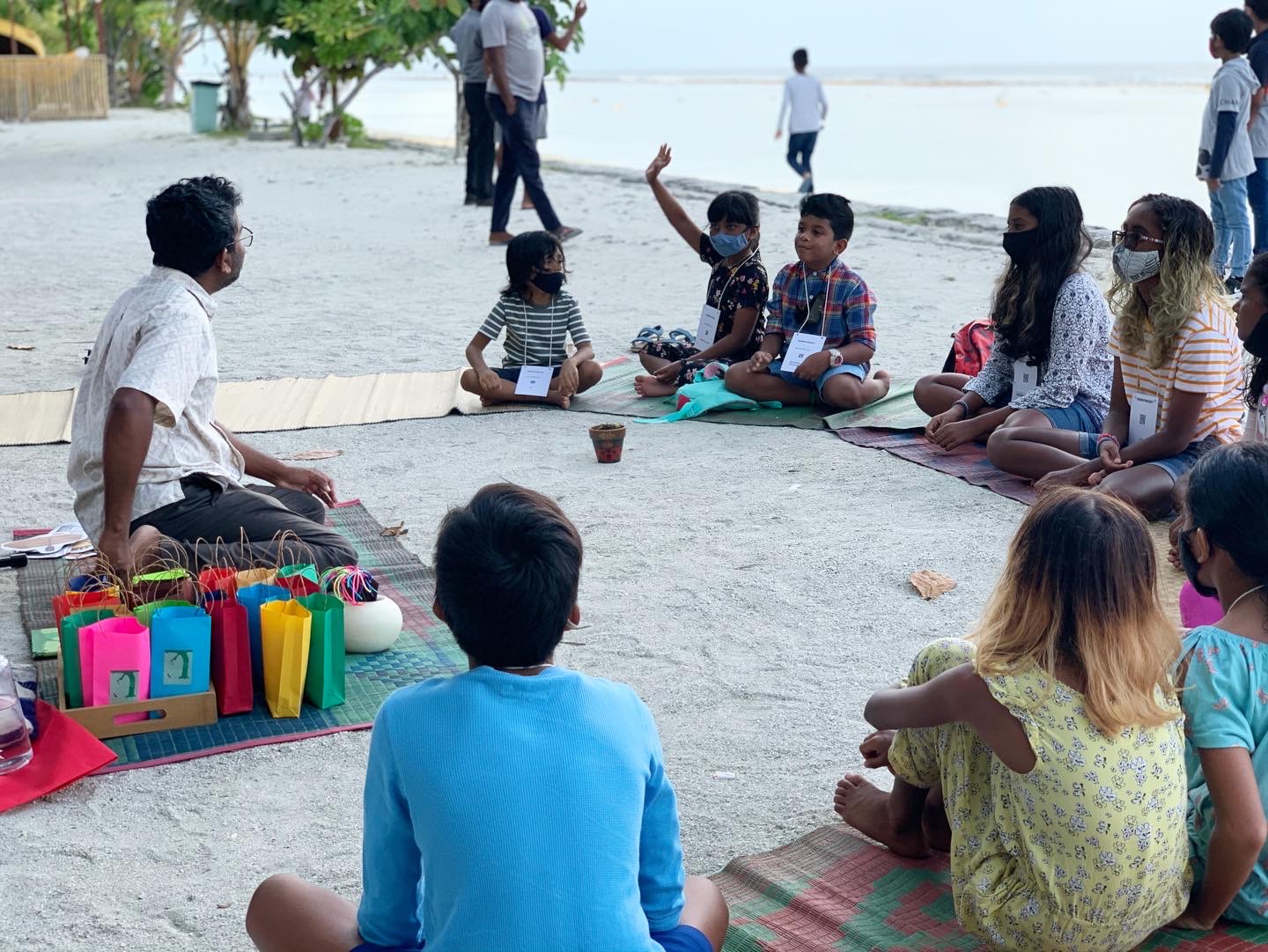  Children of Maldives Holhuashin Once There Was A Tree …