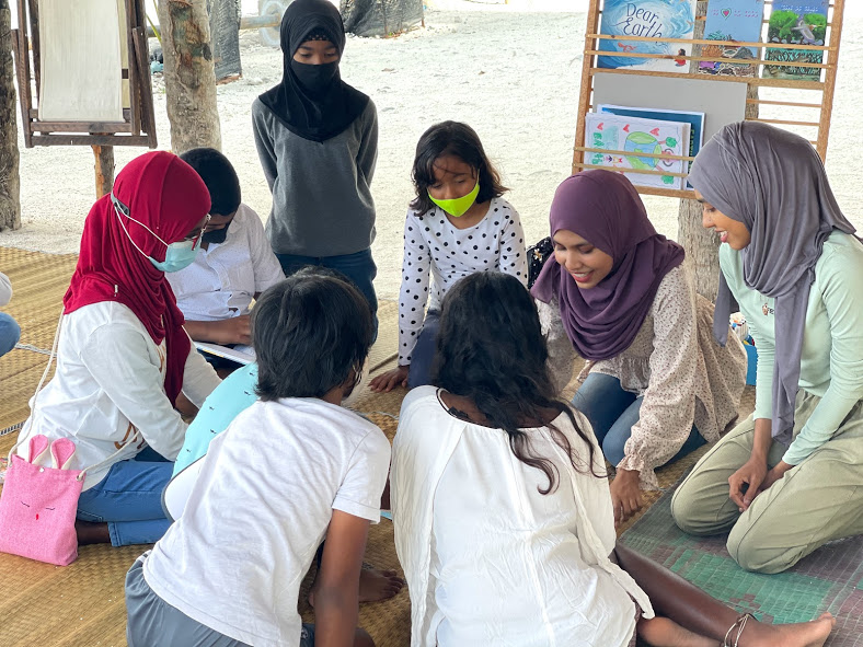  Children of Maldives Athirimathin {p.name}}